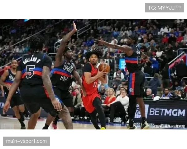 活塞124-116力克雷霆，康宁汉姆42分8篮板13助攻创生涯纪录